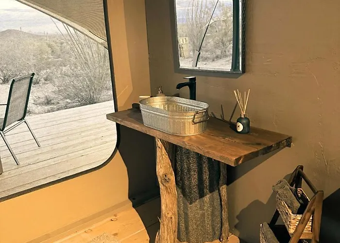 Exclusive Luxury Glamping Retreat With Stargazing & Desert Trails Near Saguaro National Park, Arizona Luxuszelt *