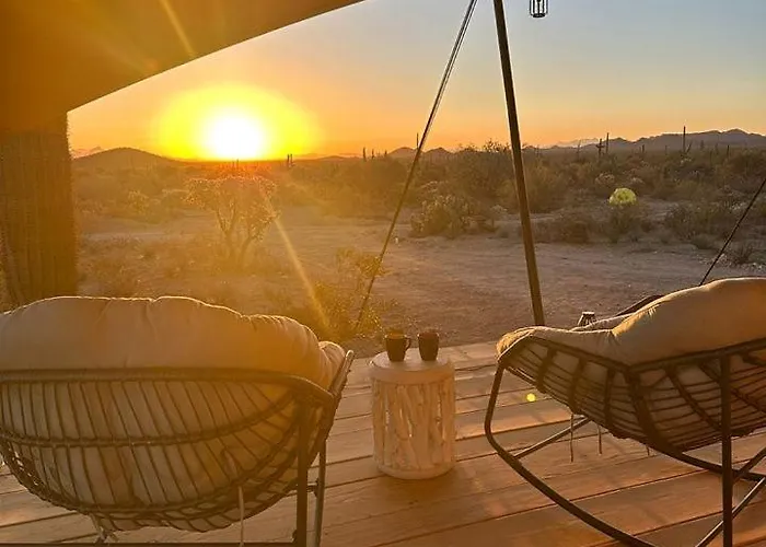 Exclusive Luxury Glamping Retreat With Stargazing & Desert Trails Near Saguaro National Park, Arizona Luxuszelt *