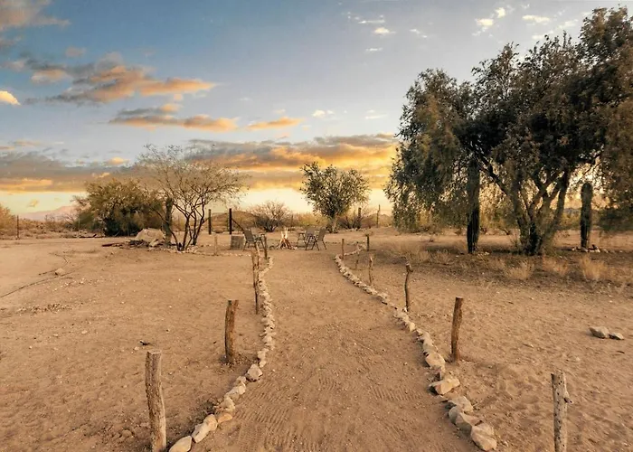 Exclusive Luxury Glamping Retreat With Stargazing & Desert Trails Near Saguaro National Park, Arizona Luxuszelt Marana